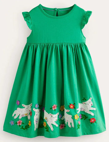 Rochie de oaie mică, fără mâneci